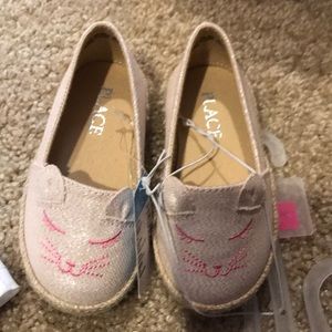 Children’s place size 5 brand new shoes